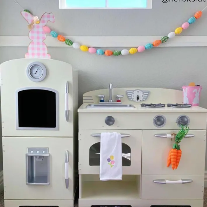 Kids Teamson Kids Little Chef Fairfield Retro Kids Kitchen Playset with Refrigerator, Ivory