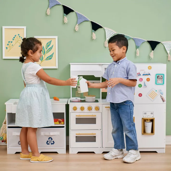 Kids Teamson Kids Little Chef Atlanta Modular Play Kitchen with Accessories, White/Gold